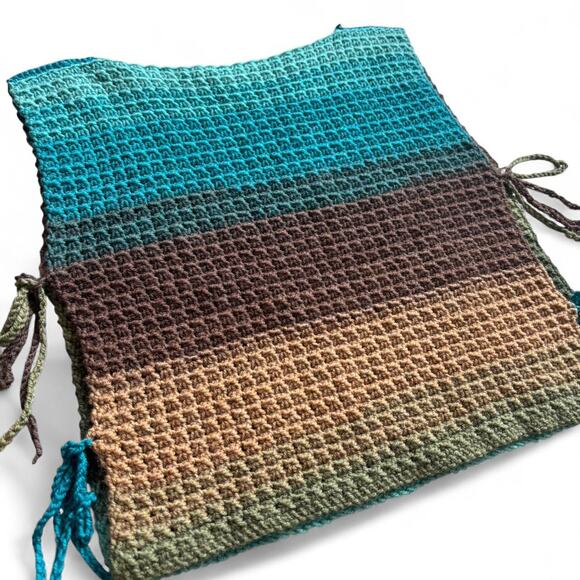 Handmade crochet striped sleeveless tie-side top - Picture 2 of 7